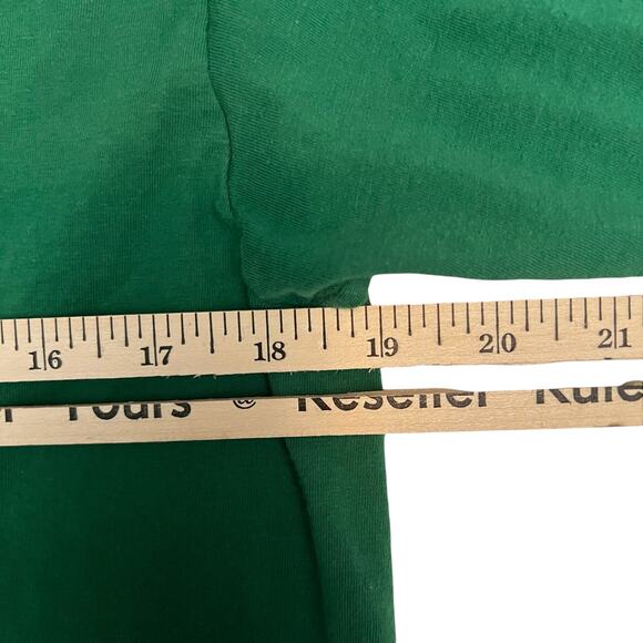 Disney Peter Pan Costume T-Shirt – Adult Size M – Green Graphic Tee - Picture 9 of 10